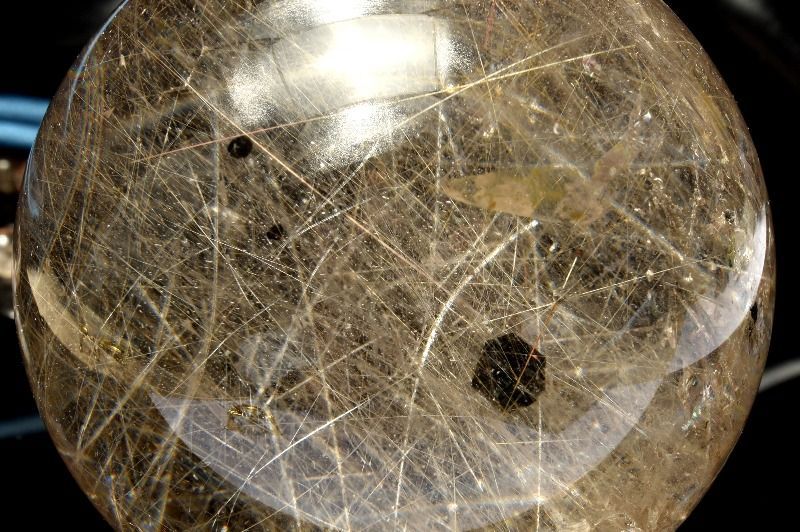 シルバールチルクォーツ 77mm