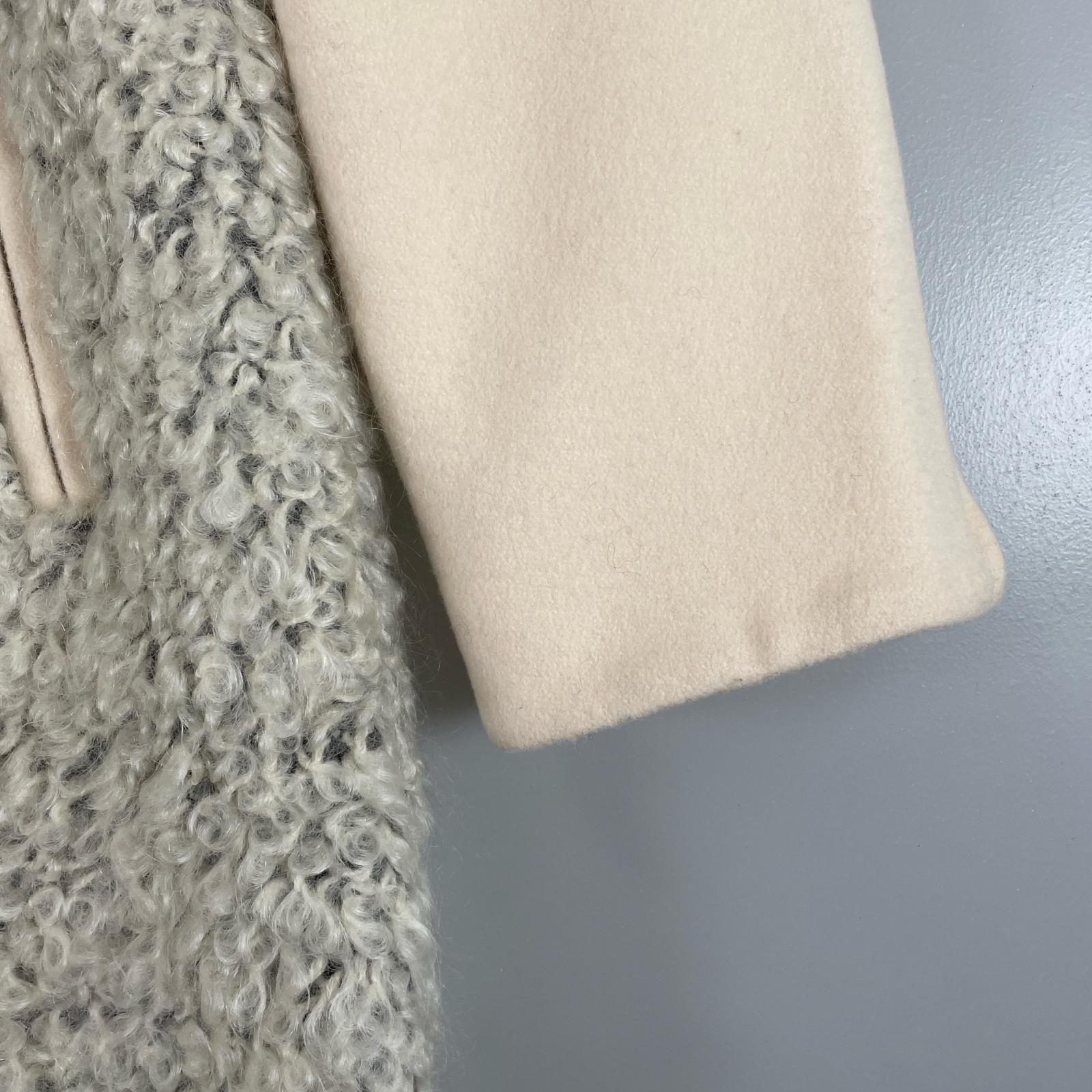 4月16日まで　新品未使用　ビアッジョブルー　ホワイトジャケット Viaggio Blu ビアッジョブルー レディース ジャケット ウール