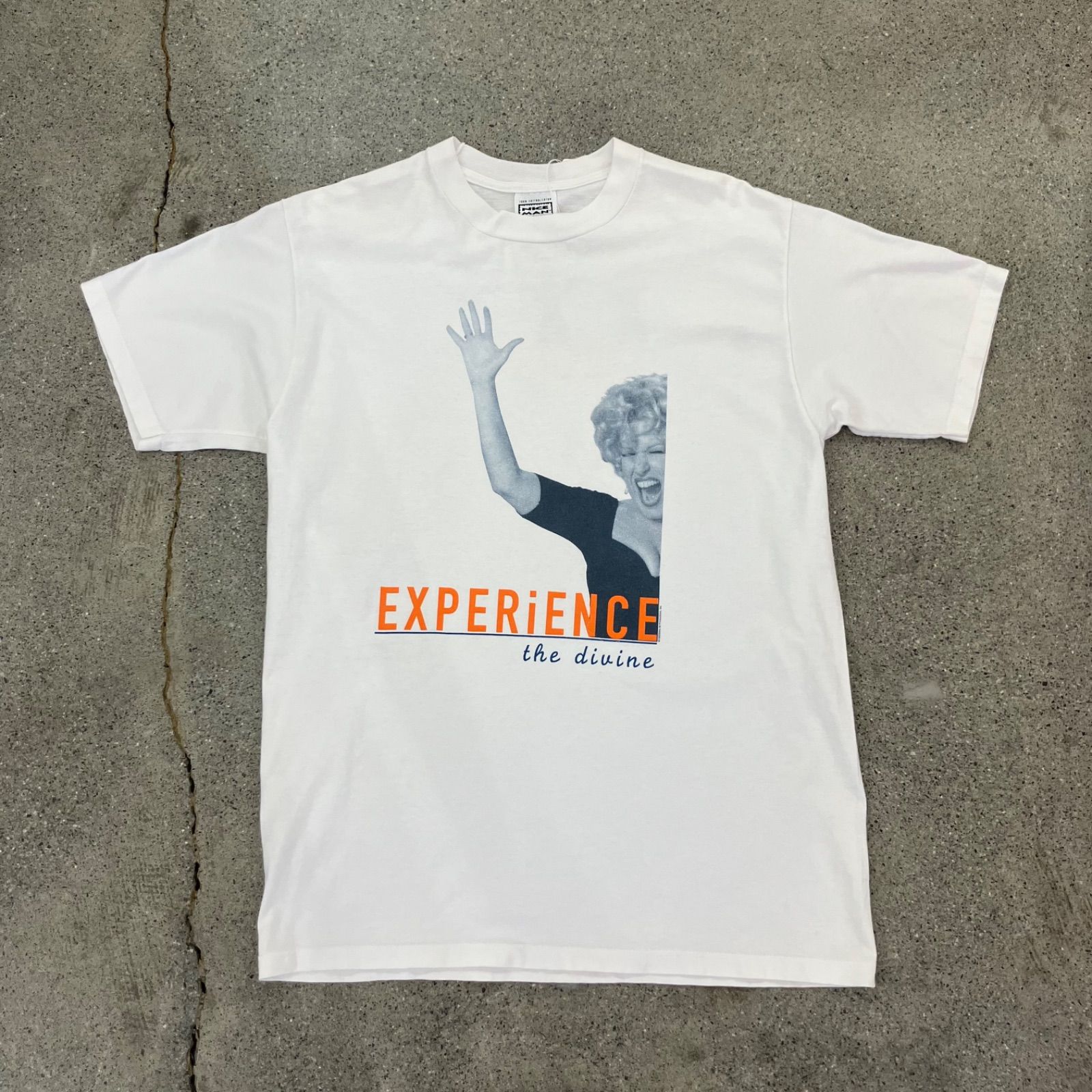 Bette Midler 2015年ツアーLocal Crew Tシャツ Bette Midler 2015年ツアーLocal Crew Tシャツ