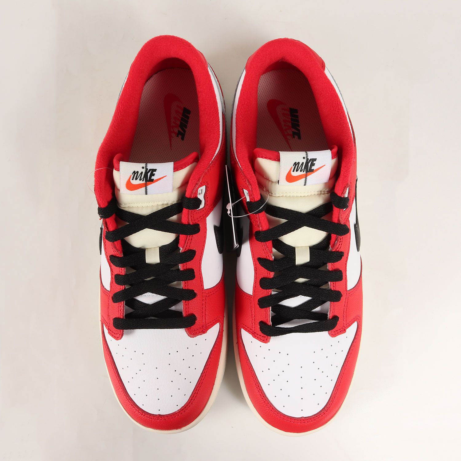 新品 NIKE ナイキ サイズ:29.0cm DUNK LOW RETRO PRM CHICAGO SPLIT (DZ2536-600) ダンク ロー レトロ プレミアム シカゴ スプリット ユニバーシティーレッド ブラック US11 スニーカー