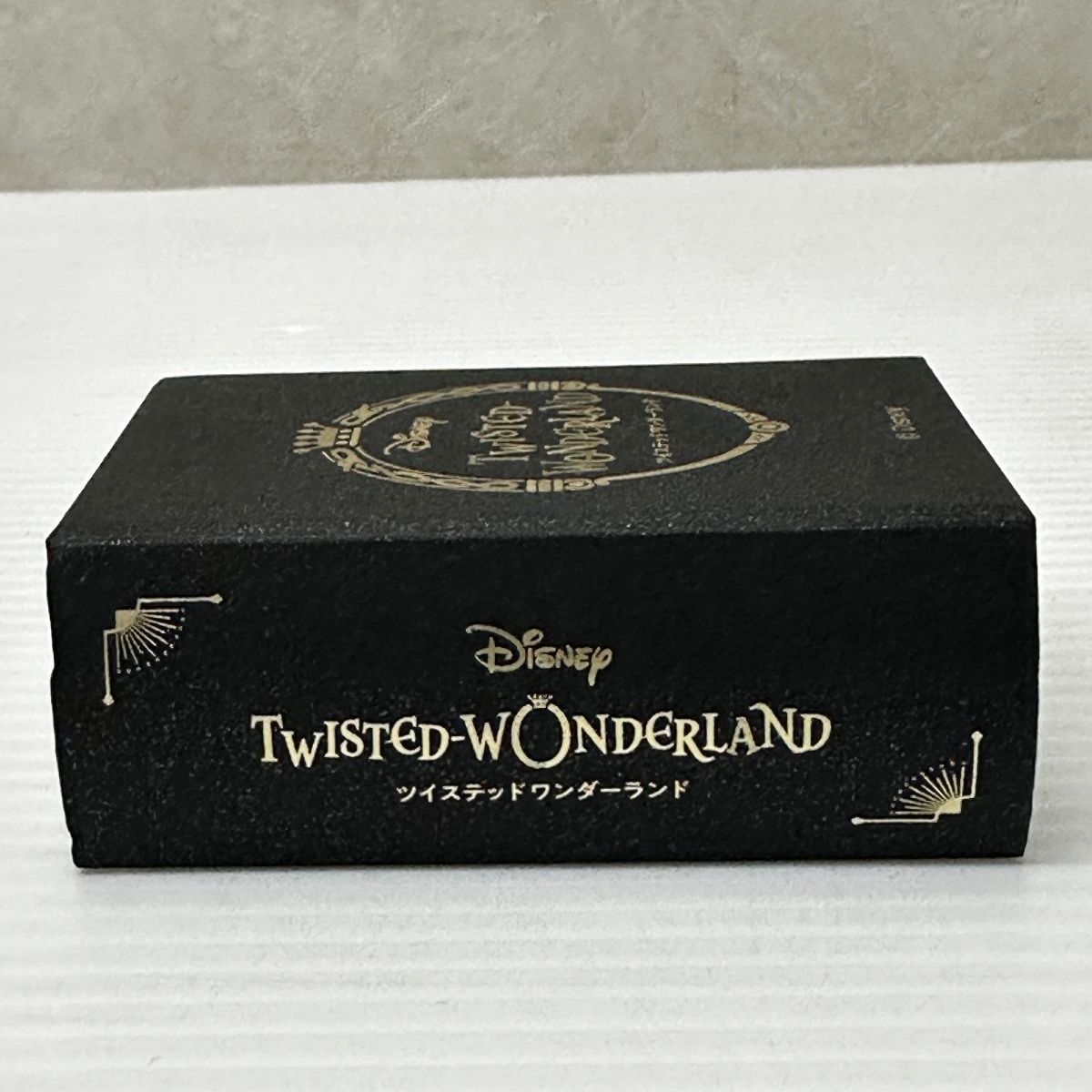 ツイステ THE KISS寮長モチーフネックレス サバナクロー寮 smltoy090697