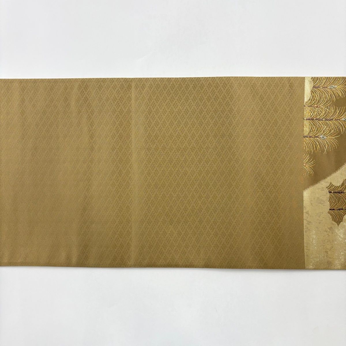 袋帯 美品 秀品 落款 彩匠錦 若松 山並み 箔 金糸 金色 六通