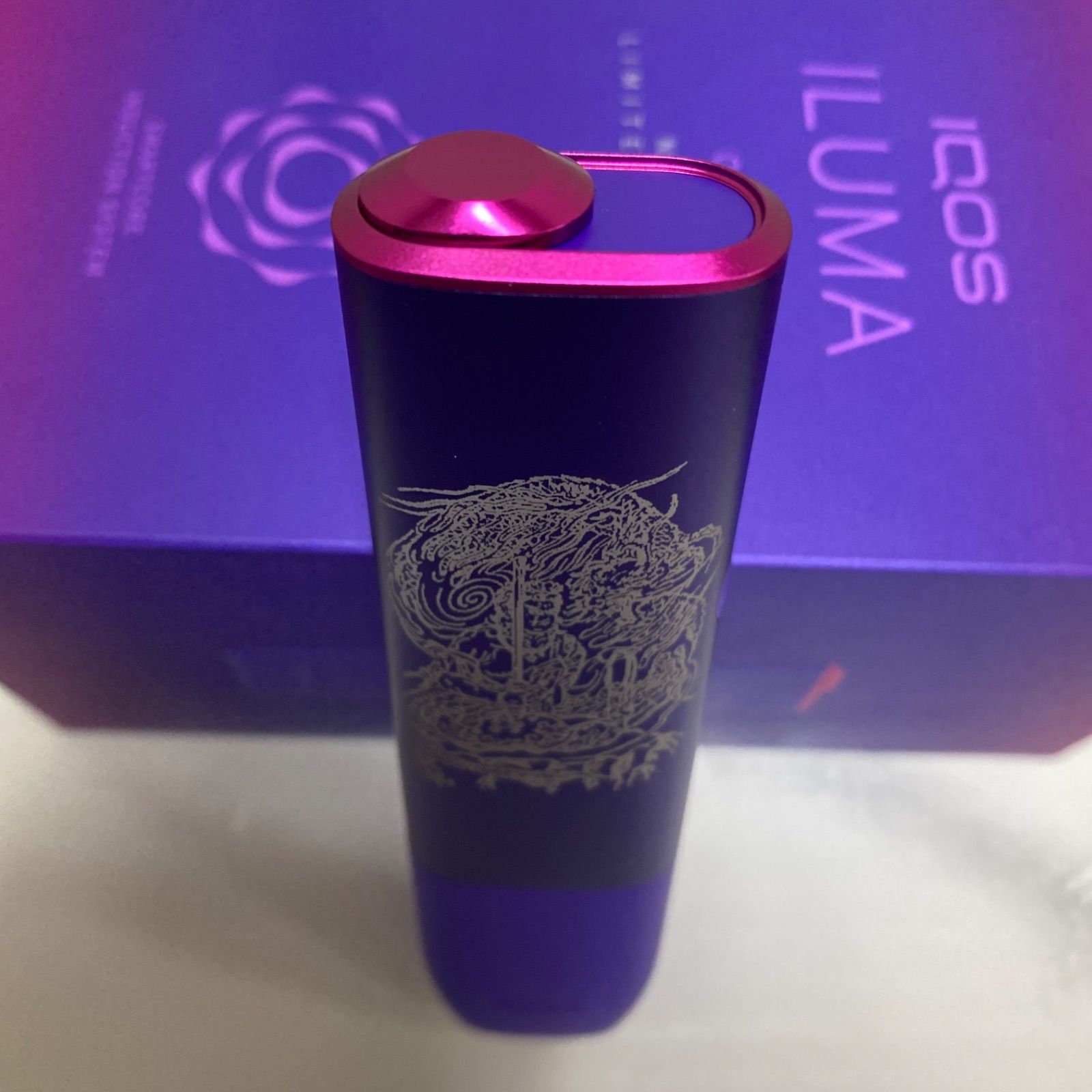 １iQOS ILUMA ｉone 黒　レーザー加工　アイコス イルマ ｉワン　龍 風神 雷神 龍 デザイン レーザー加工 iQOS ILUMA i ONE アイコス