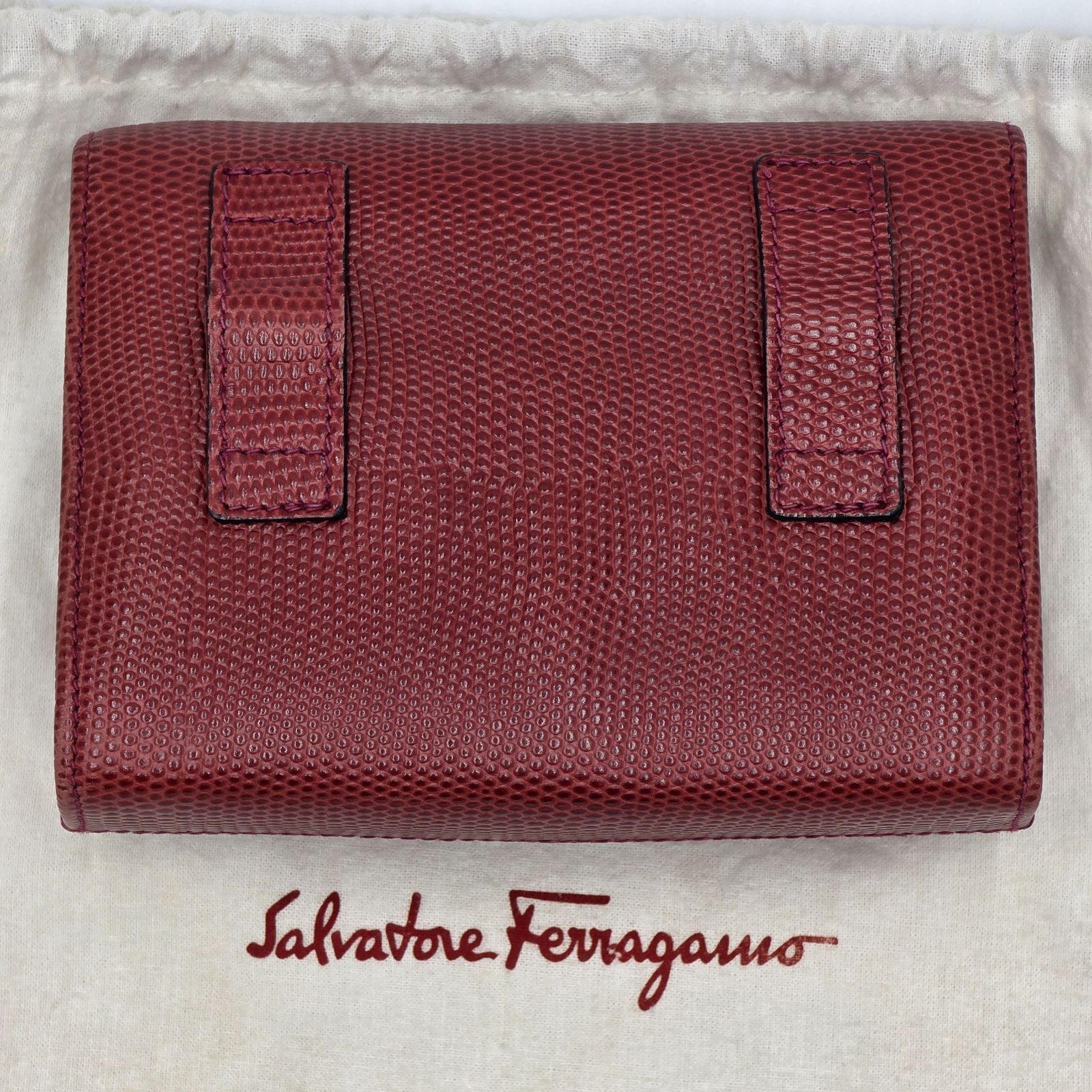本日限定Salvatore Ferragamoフェラガモ　ヴァラリボンミニポーチ 希少 Salvatore Ferragamo サルヴァトーレフェラガモ ヴァラ