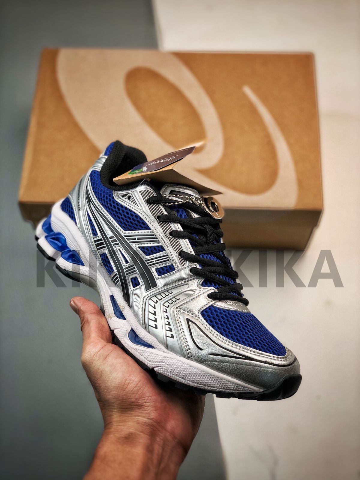 未使用新品  Asics  Gel-Kayano 14  靴  スニーカー