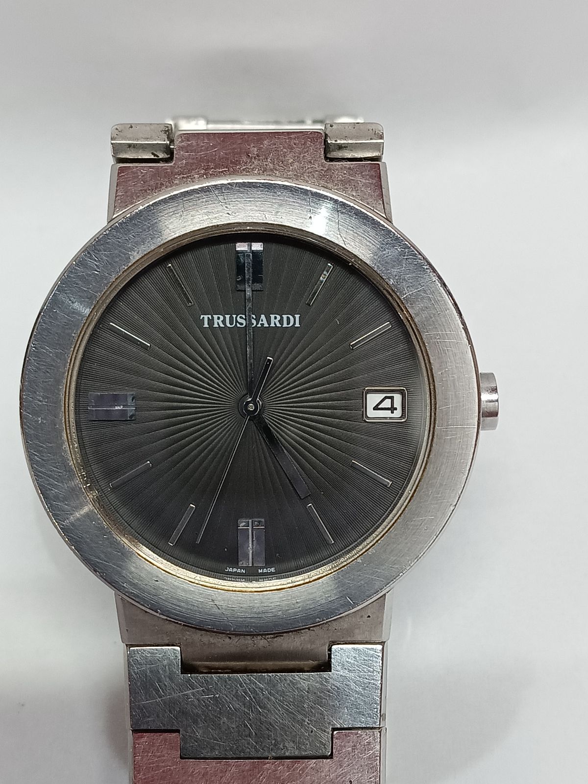 TRUSSARDI トラサルディ TR-2067 電池交換済 中古 TRUSARDI 