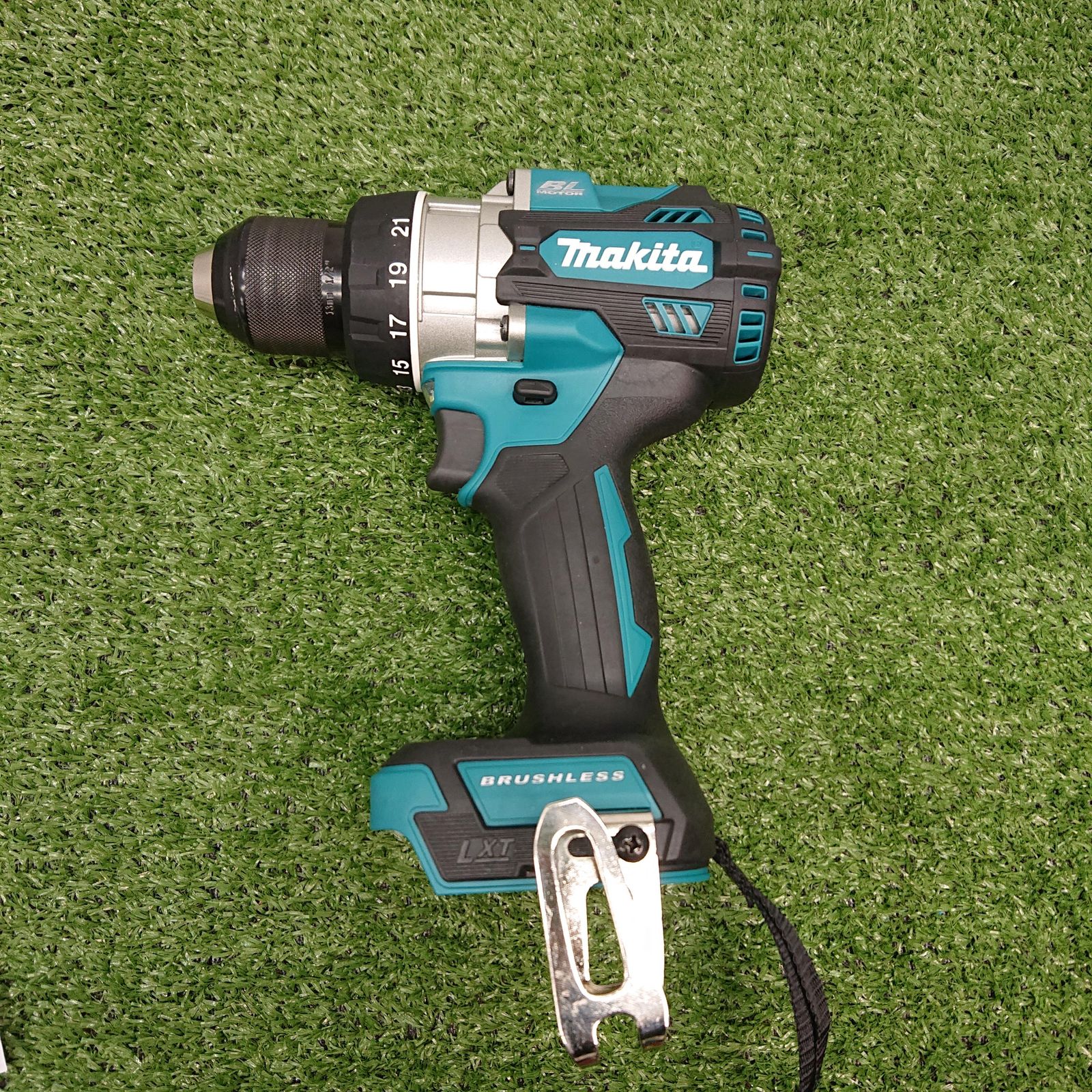 品 マキタ DF486D 充電式ドライバ 18V 本体とケースのみ 3966