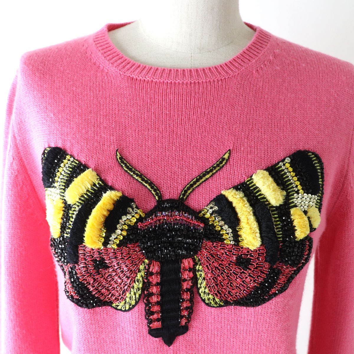 極美品☆GUCCI グッチ 493517 ビーズ・スパンコールBeeデザイン  