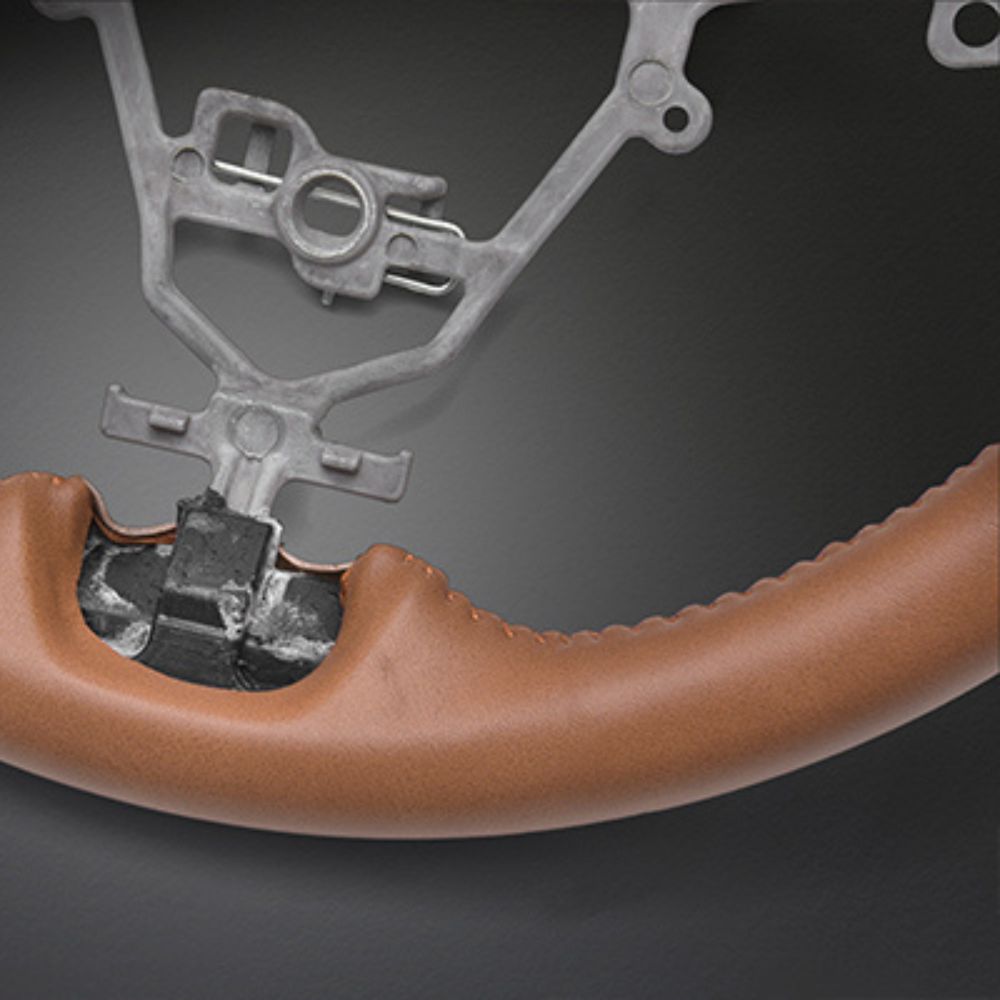 オールレザーステアリング