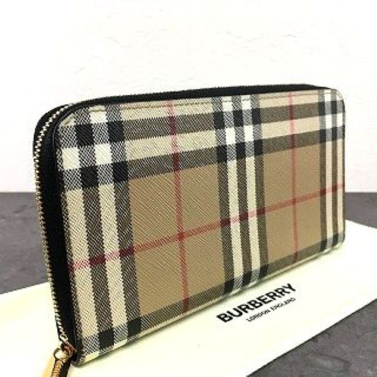 送料込み BURBERRY ジップウォレット チェック柄 600