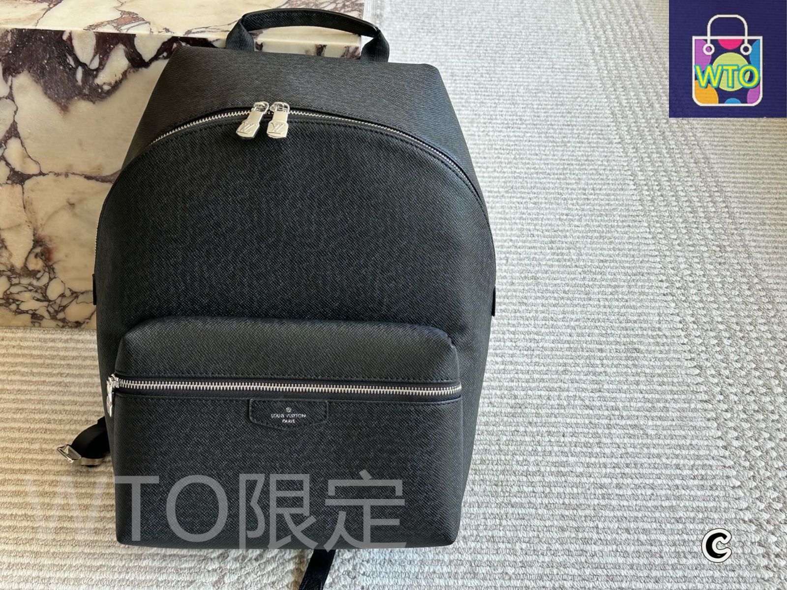 ホースバット トラッカーウォレット ミドル 黒 3層 COMIPEL