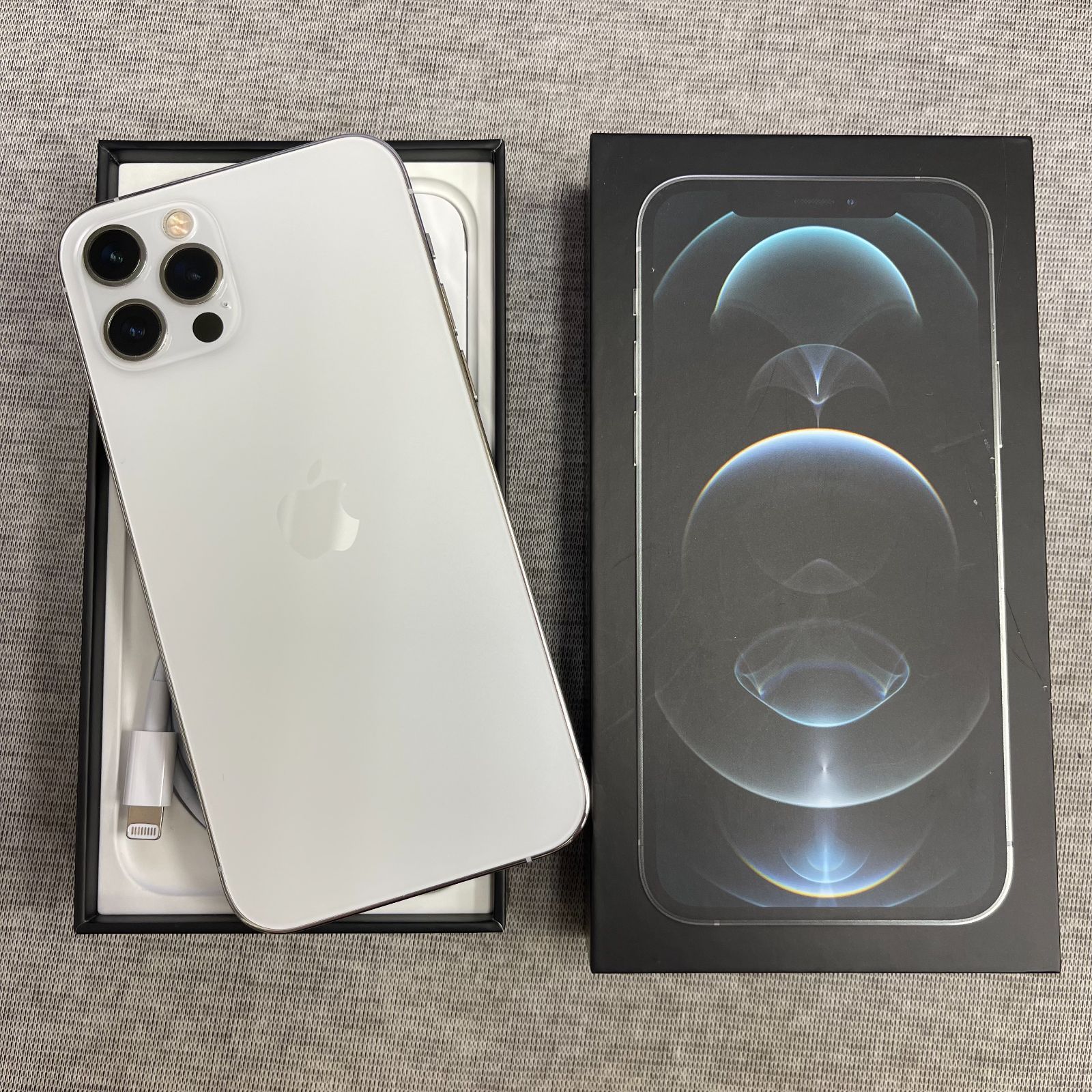 iPhone 12 Pro 128GB ホワイト SIMフリー 本体のみ iPhone 12Pro 128GB. ホワイト DOCOMO SIMフリー