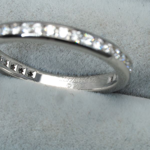 ティファニー リング ダイヤ ダイヤモンド チャネルセッティング フル  