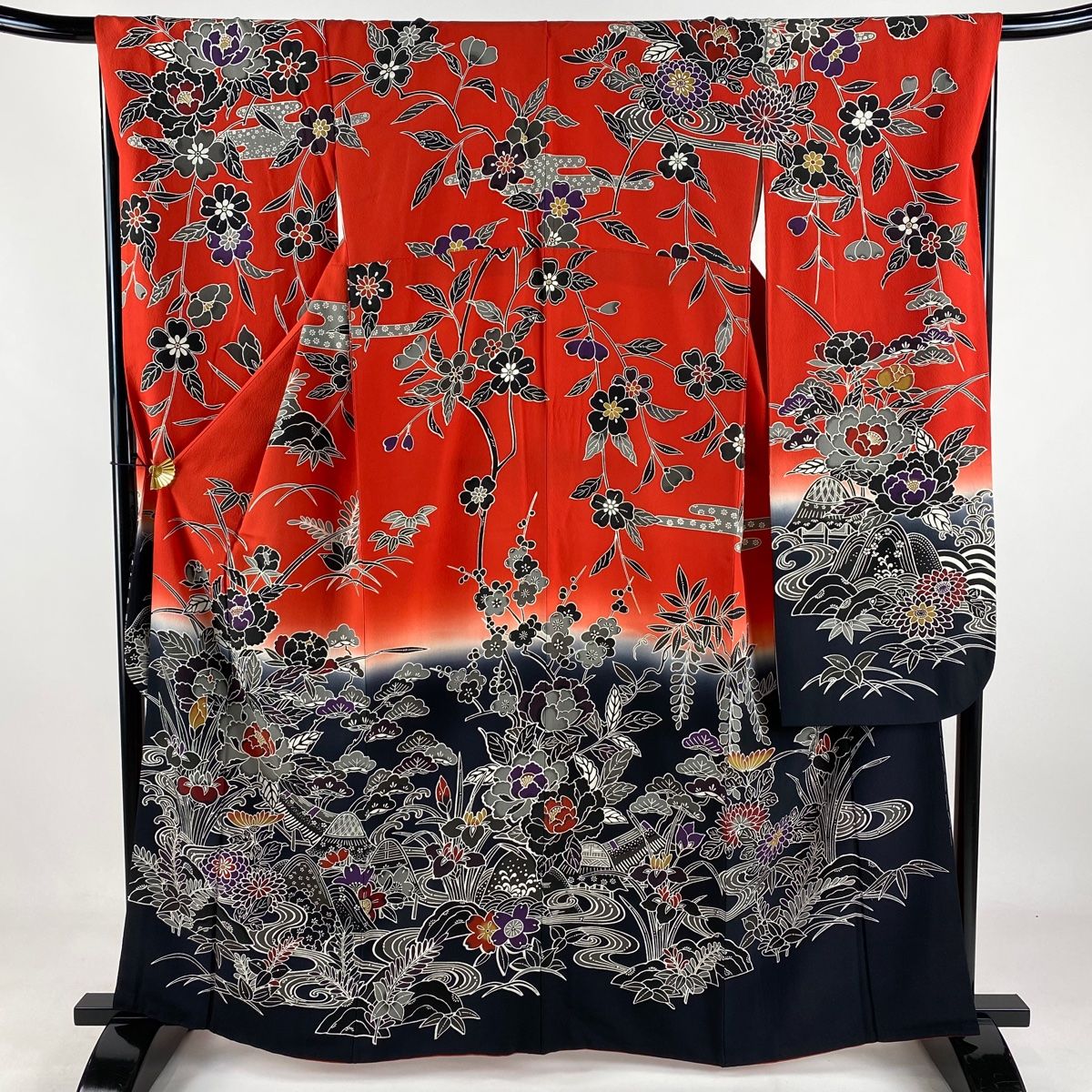 振袖 身丈162.5cm 裄丈67.5cm L 袷 牡丹 松竹梅 染め分け ぼかし 赤 正絹 名品