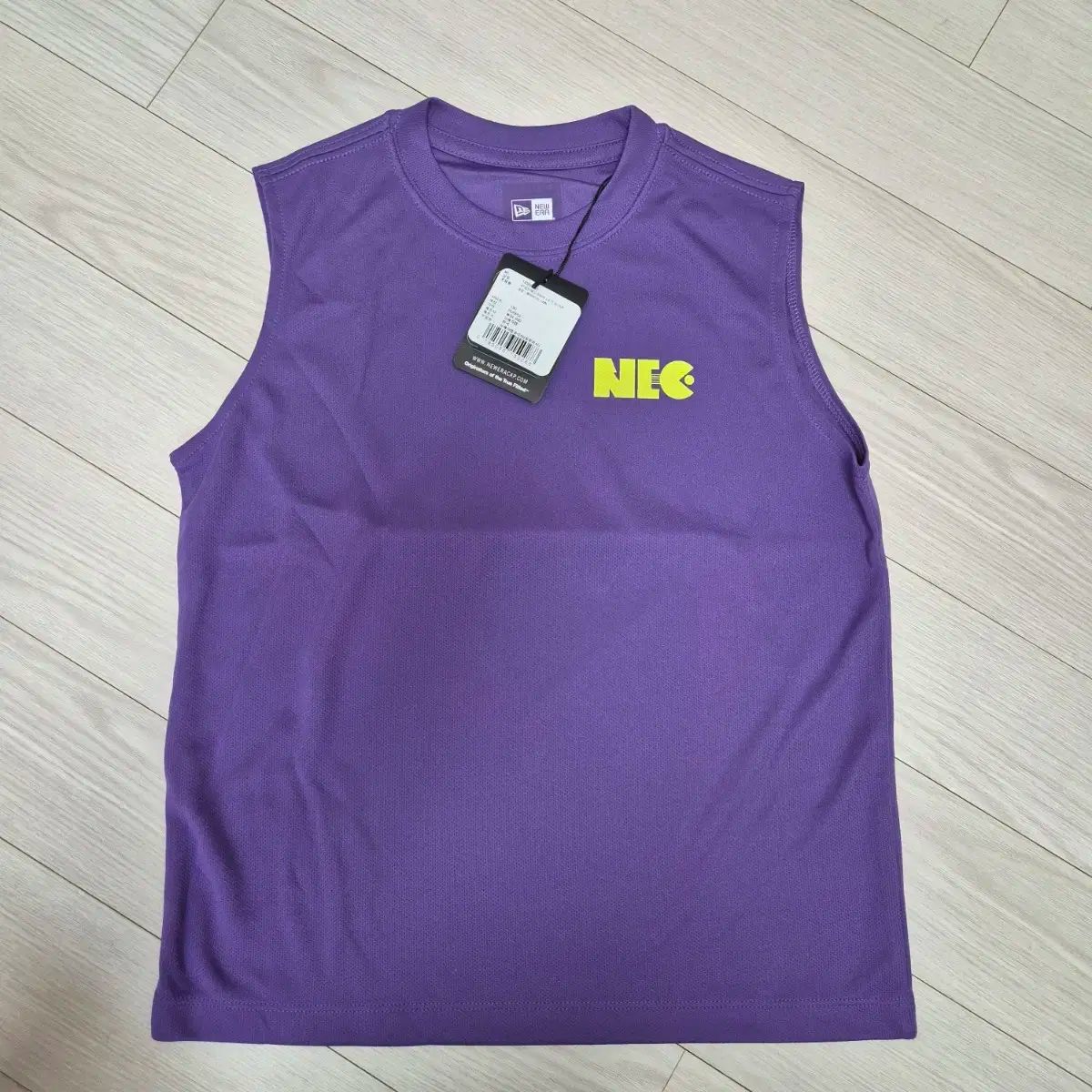 大得価，本物保証 New Era(ニューエラ) キッズ ノースリーブカットソー Tシャツ