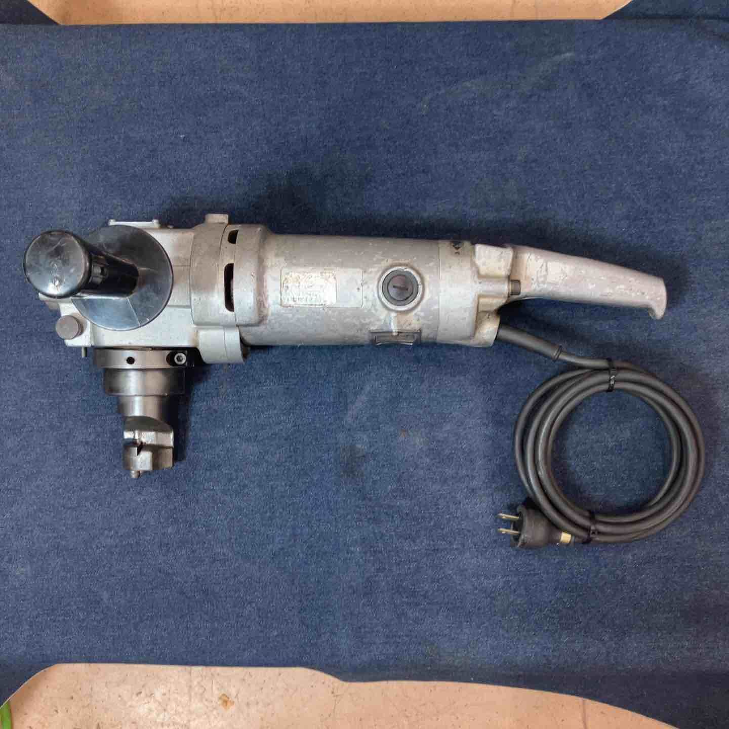 品 三和製機 サンワ ニブラ SN-350 電動工具 切断機 板金 東大和店