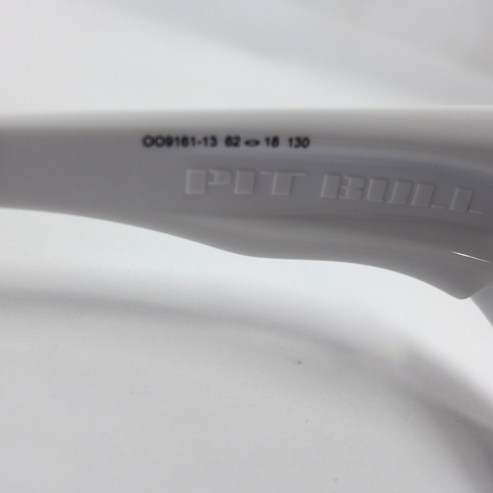 OAKLEY オークリー PITBULL ピットブル ホワイト サングラス 9161-13 