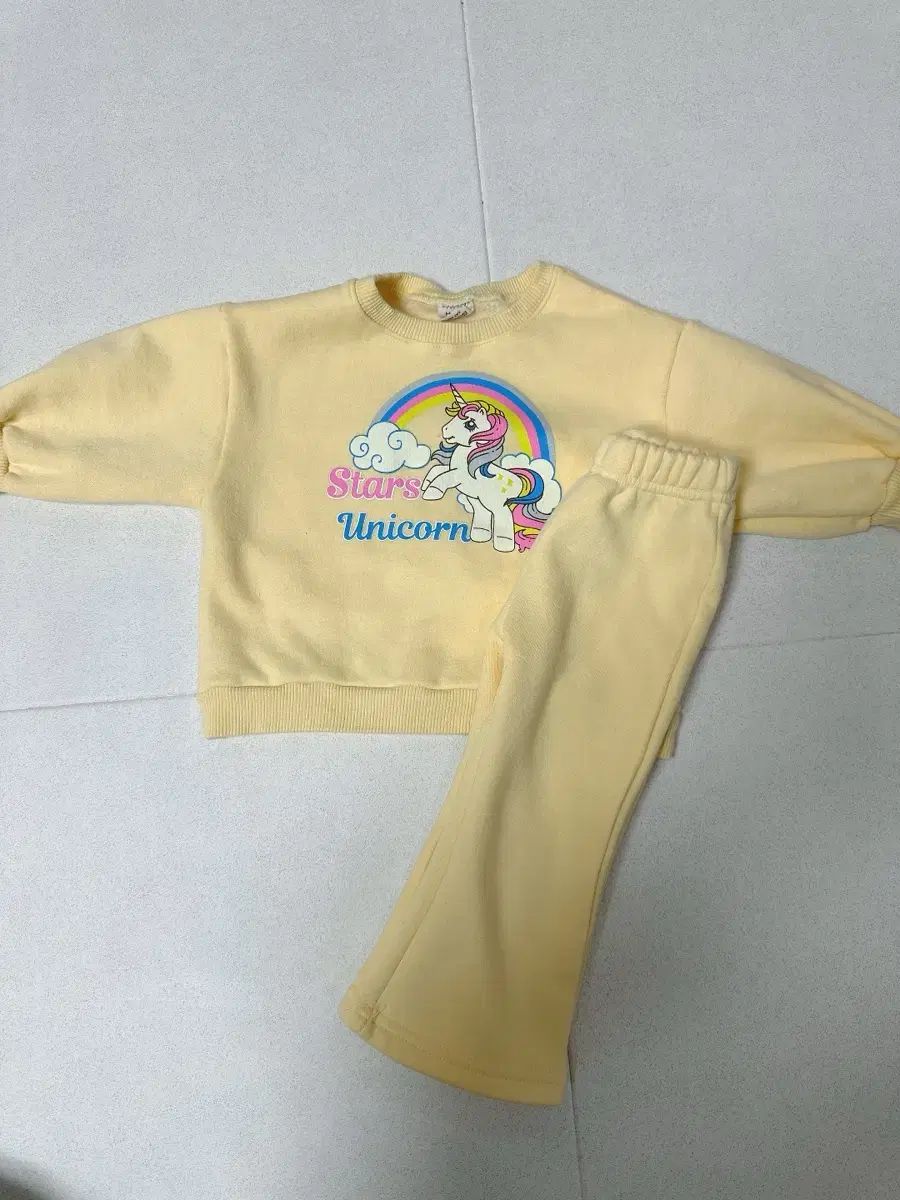 【雷市場（ポンジャン）商品韓国直送】 赤ちゃん 5 サブパラグラフ ブーツカットトップとボトム 裏起毛