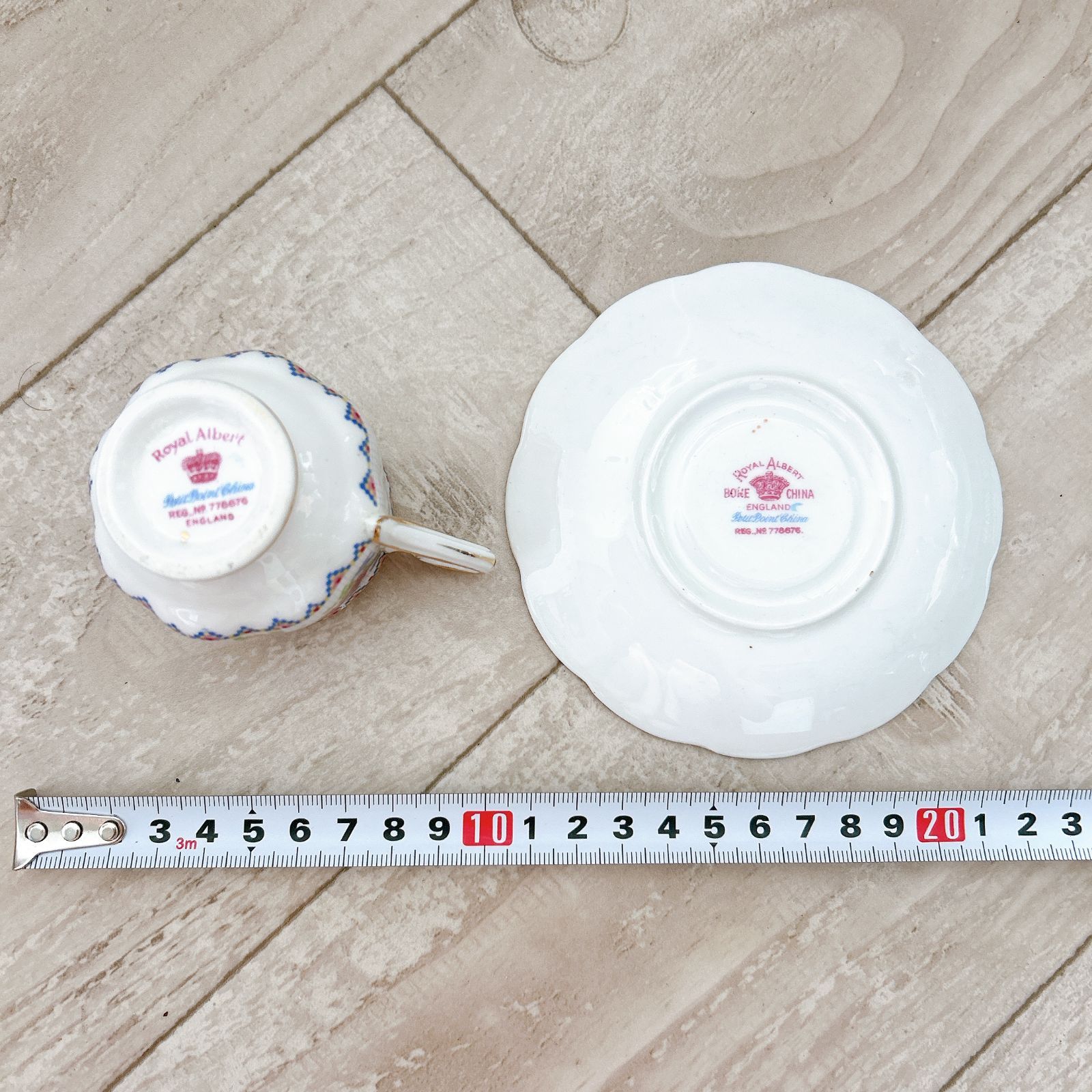 廃盤品】ROYAL ALBERT ロイヤルアルバート プチポワン カップ