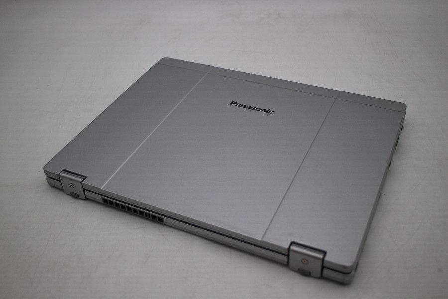 その他 Panasonic CF-QV8TDCVS Core i5-8365U Amazon.com: Panasonic Toughbook FZ-55, Intel Core i5-8365U