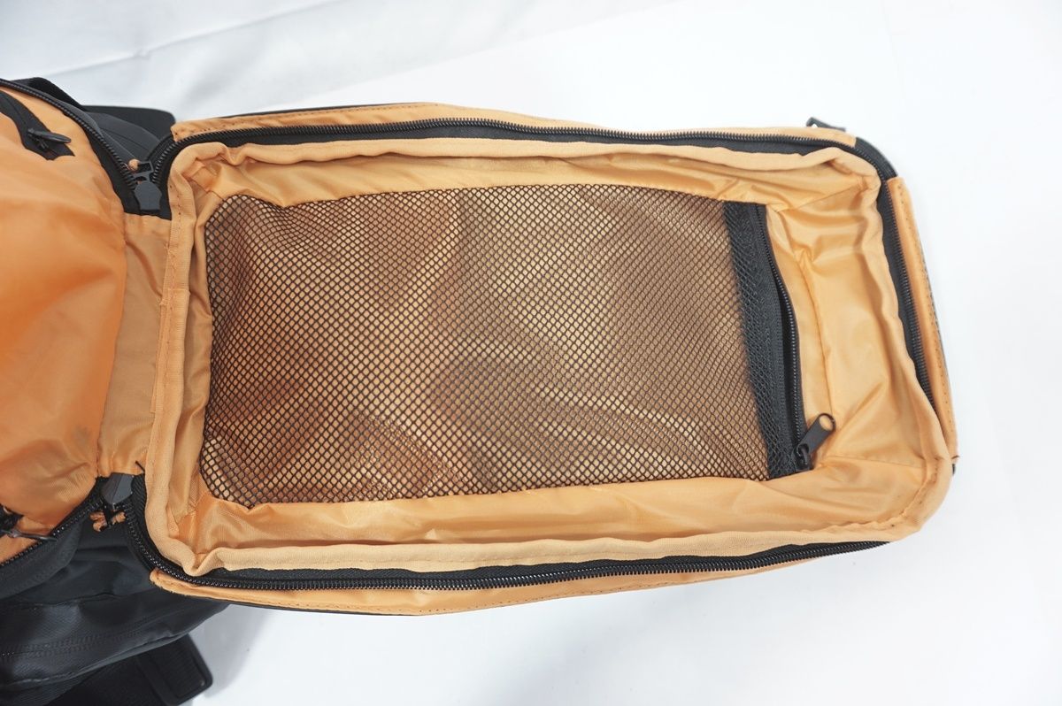 TARPAULIN TRUNKBAG