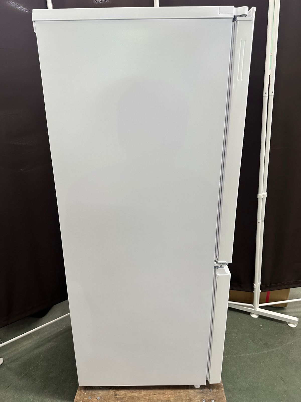 【高年式】大阪送料無料★3か月保障★2023年★SJ-D18J-W★IR-798 高年式】大阪送料無料☆3か月保障付き☆冷蔵庫☆シャープ