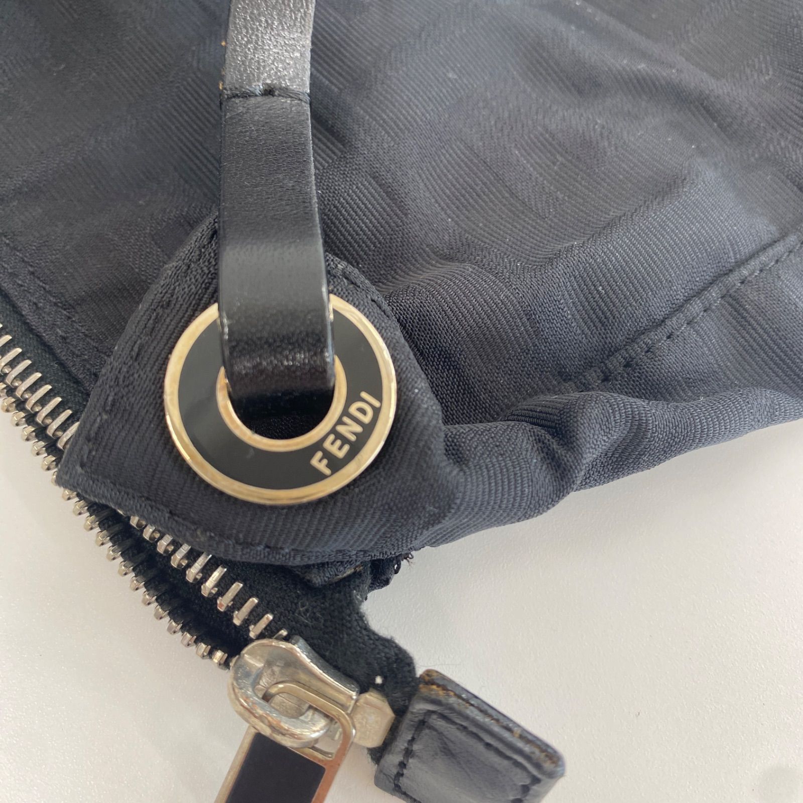 FENDI アクセサリーポーチ ミニ ズッカ柄 キャンバス 金具 FENDI アクセサリーポーチ ミニ ズッカ柄 キャンバス レザー 黒