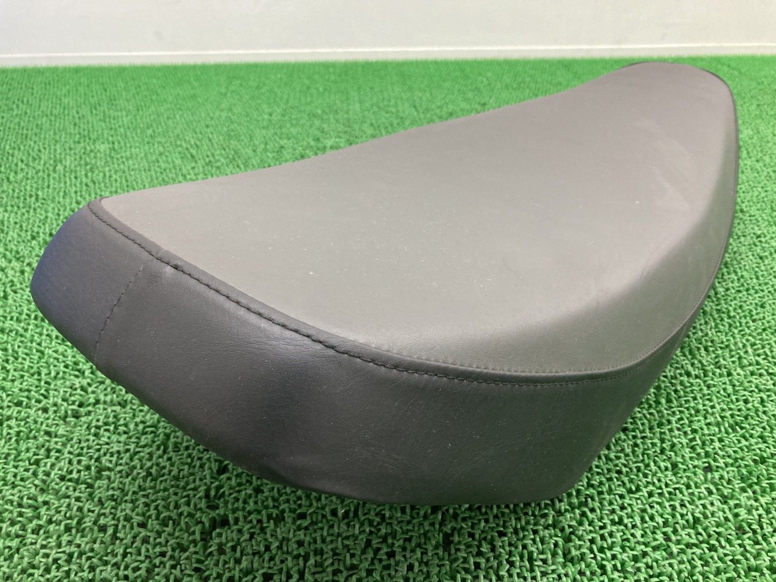 YAMAHA ヤマハ SR400 純正シート ヤマハSR用 純正シート SR400 シート