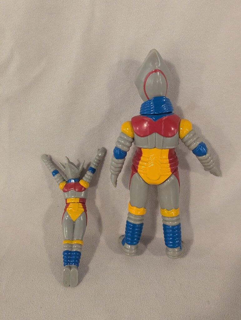 マーミット 世紀の大怪獣シリーズ ウルトラマン 灰成型 銀目カラー