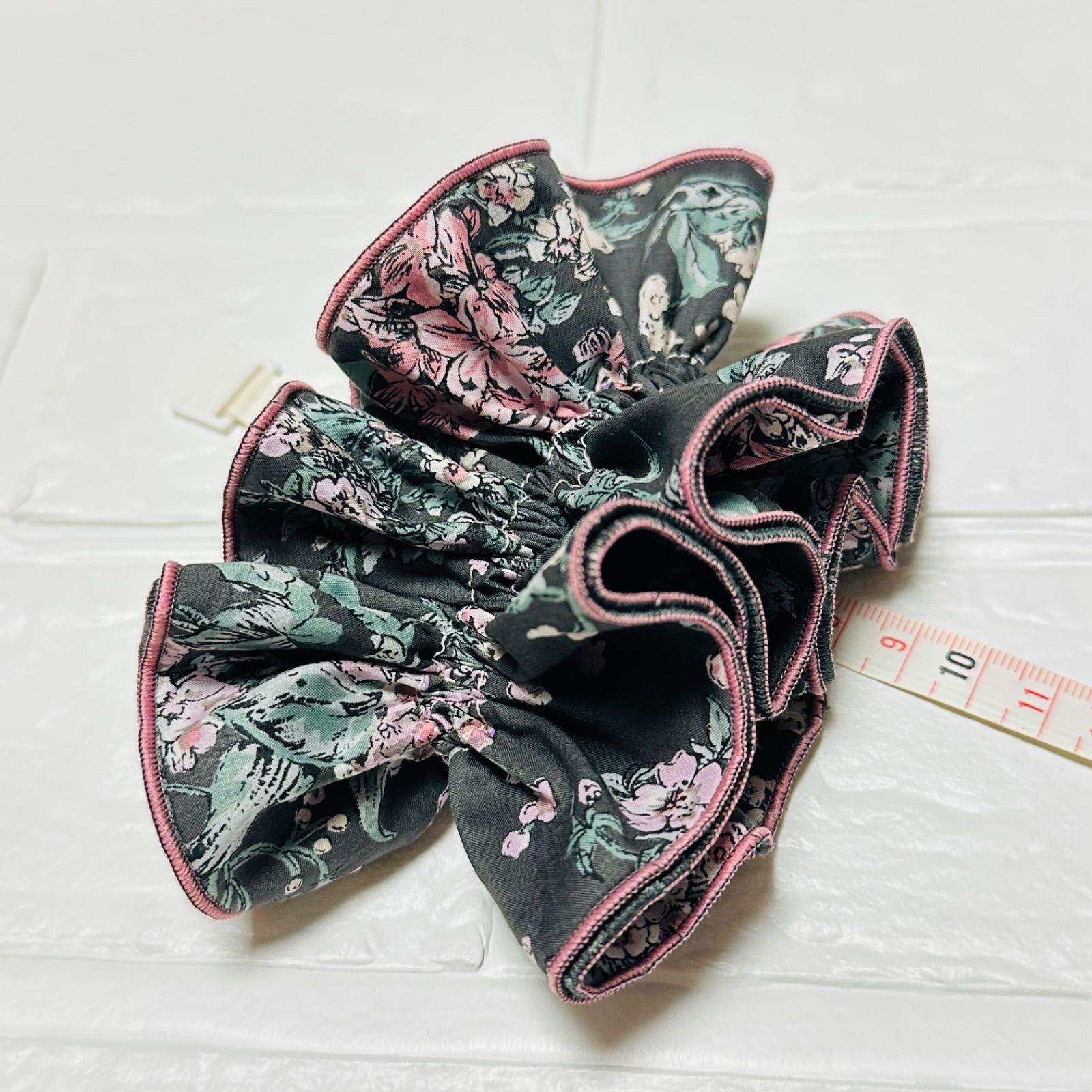 リバティ☆セリーヌ☆シュシュ バラの花シュシュ スチールピンク 