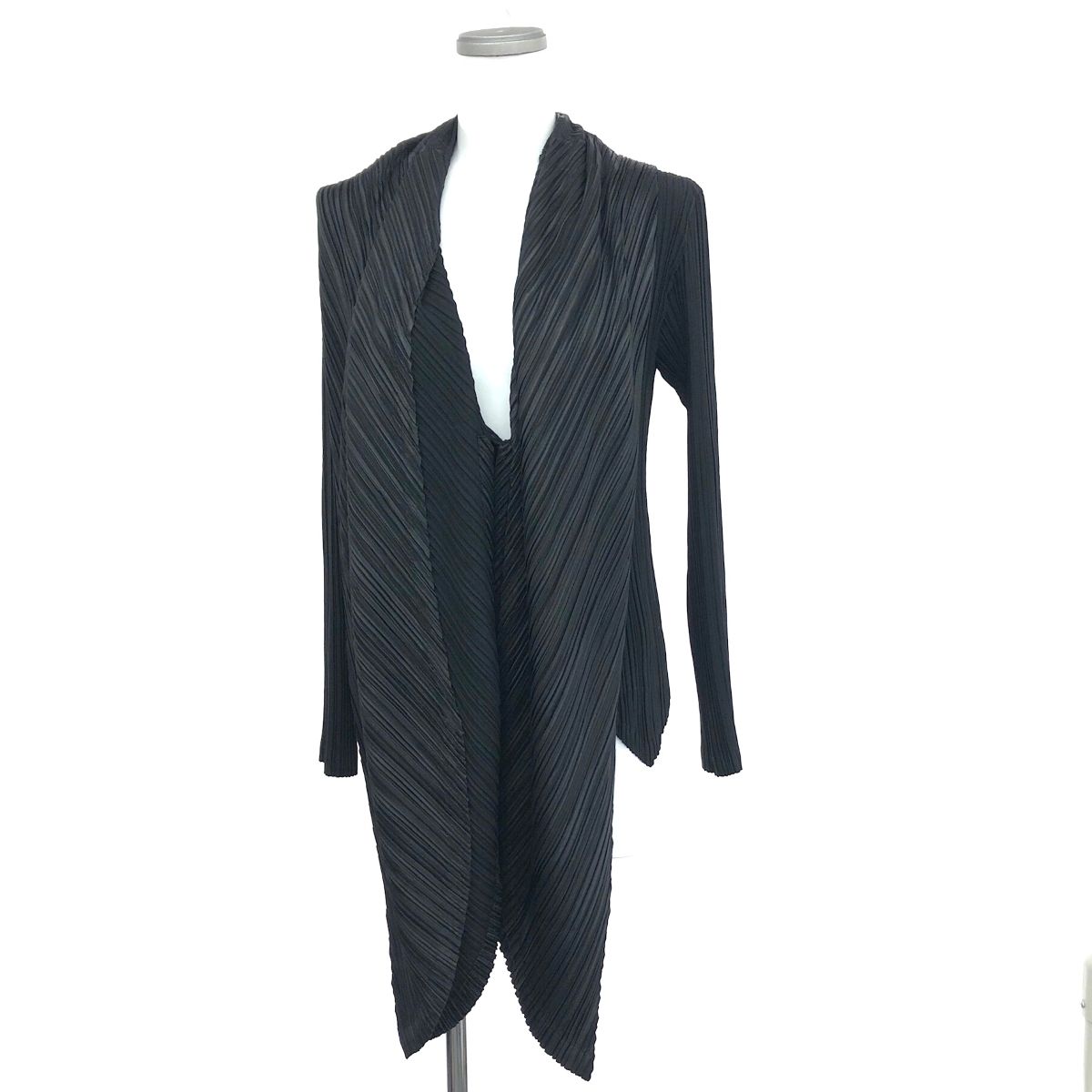 ISSEY MIYAKE FETE イッセイミヤケフェット ショールカラープリーツ カーディガン サイズ:2 IF82FD204 ブラック  レディース 　241016001379 ISSEY MIYAKE FETE イッセイミヤケフェット ショールカラープリーツ