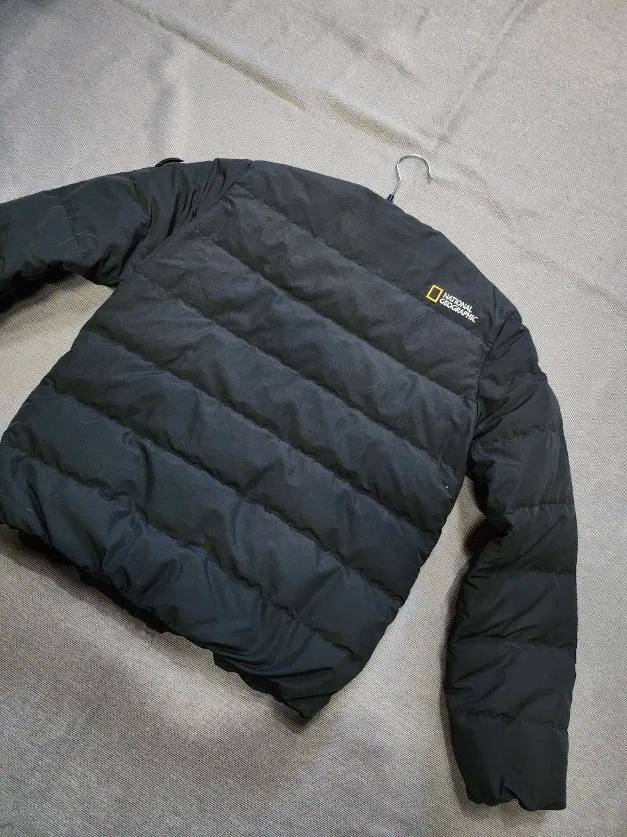 軽量ダウン 85