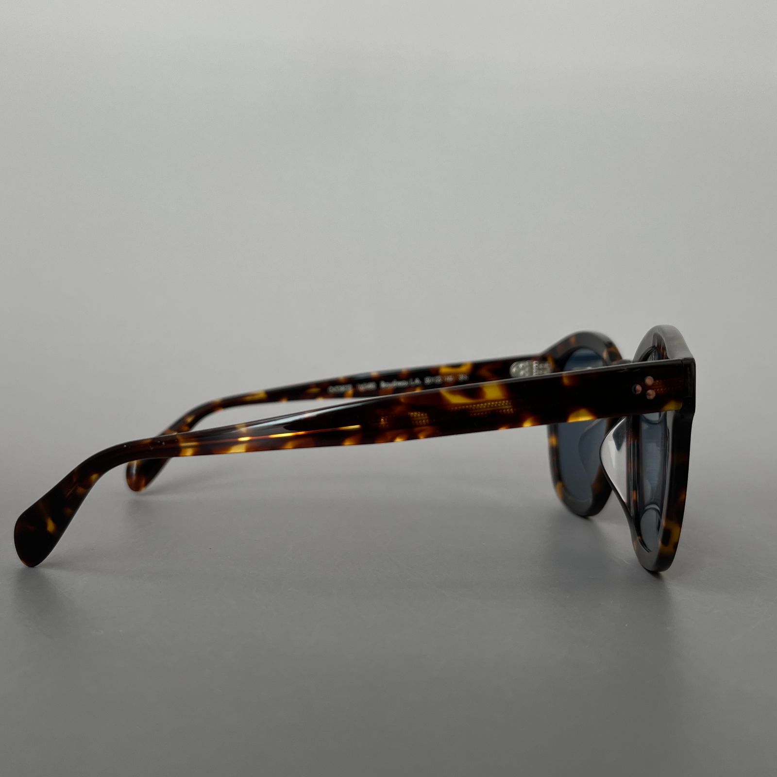サングラス オリバーピープルズ Oliver Peoples ボストン 新品 サングラス オリバーピープルズ Oliver Peoples ボストン 新品