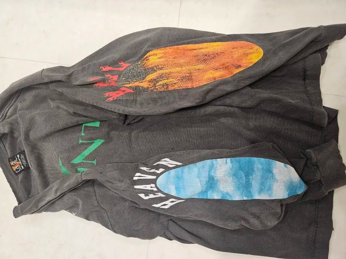 マイケル VLONE
