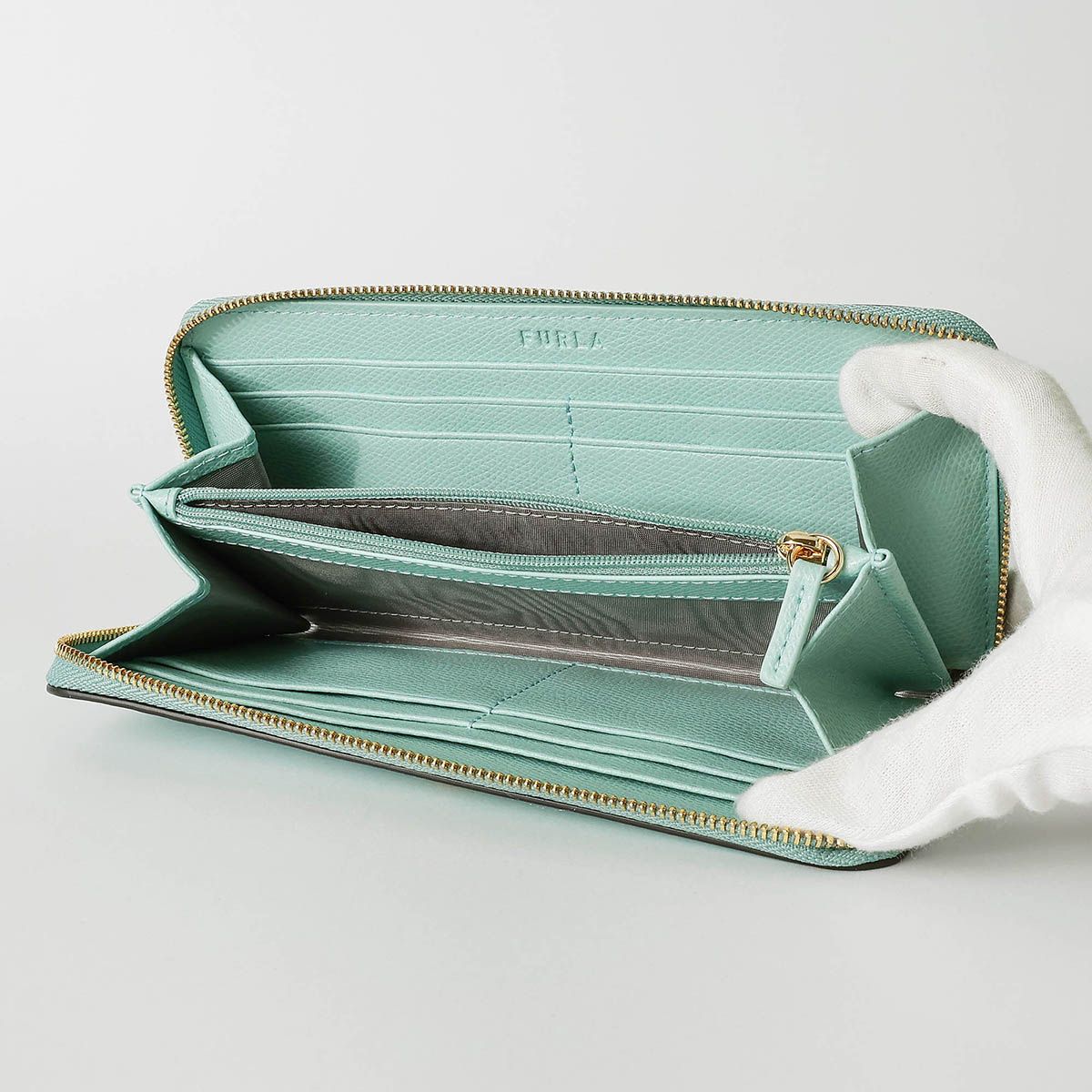 新品 フルラ FURLA 長財布 カメリア XL ZIP AROUND WALLET アクア