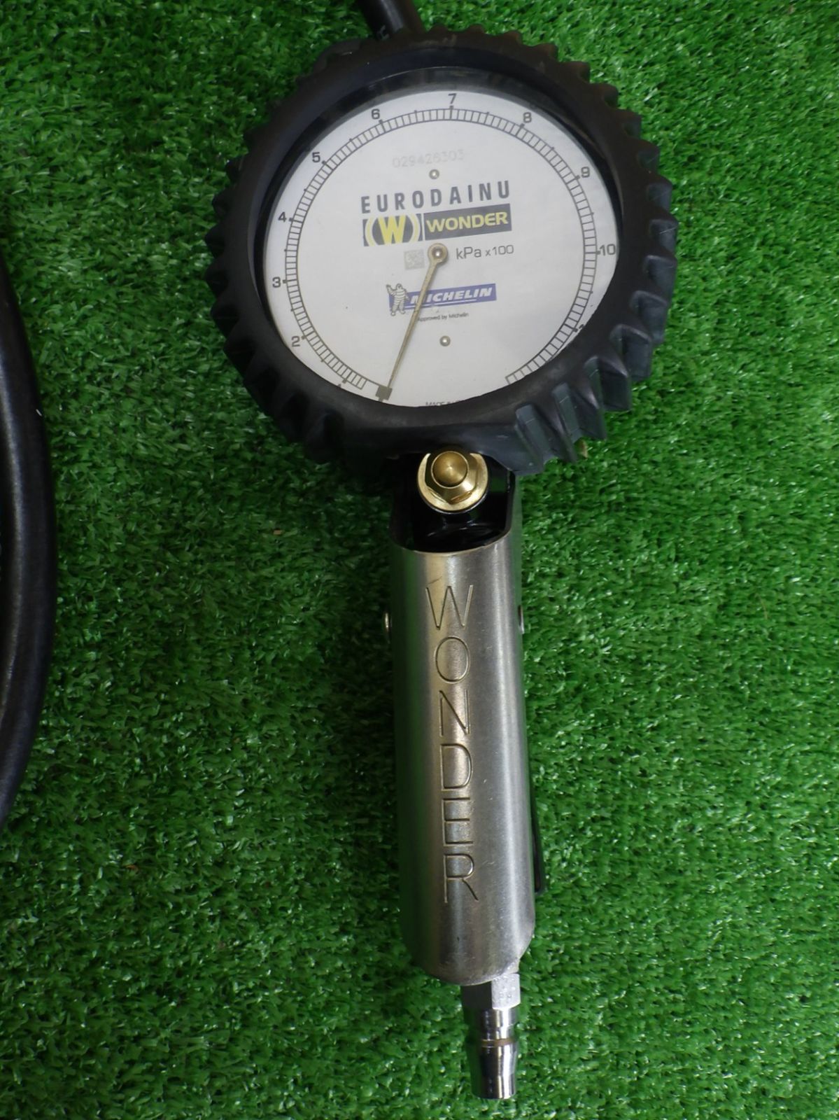 人気メーカー ミシュラン タイヤゲージ エアーゲージ ユーロダイヌ 自動車 メンテナンス 工具 WONDER MICHELIN EURODAINU 品