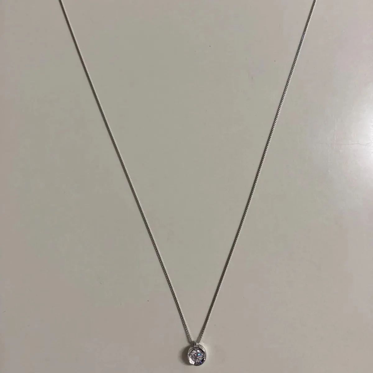 ダイヤ プチペンダントネックレス K18WG、専門店より出品です  