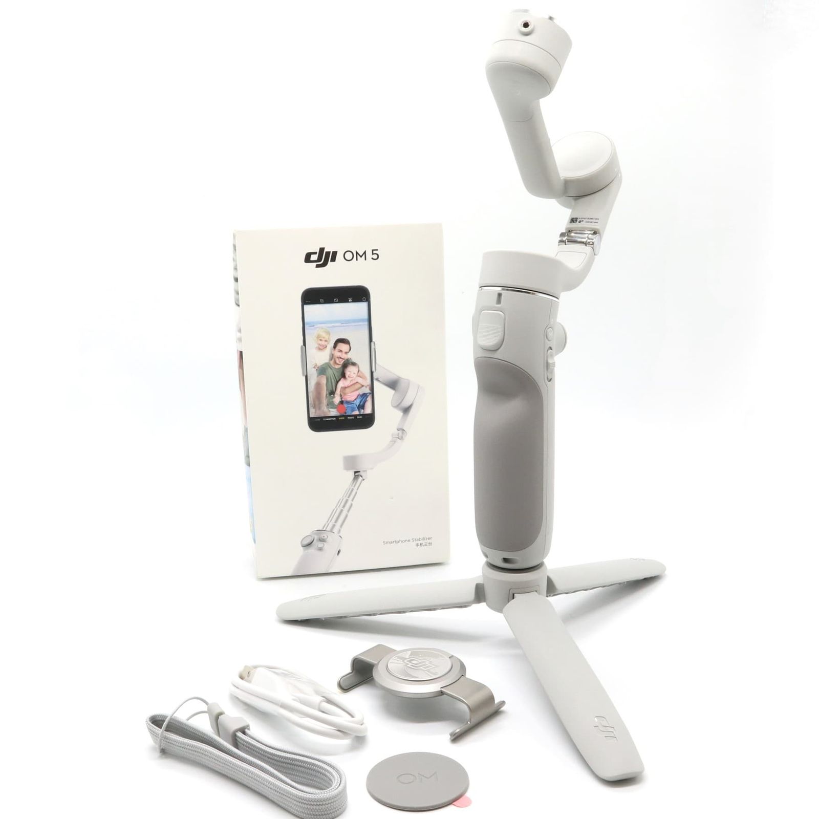 Insta360 Flow Pro ストーングレー 磁気マウント付 Amazon.co.jp