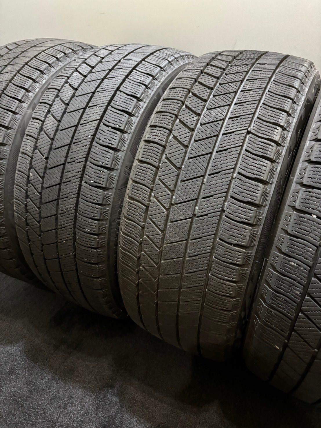 215/45R17 BRIDGESTONE/VRX3 21年製 スタッドレス 4本 ブリヂストン ブリザック プリウス インプレッサ (南6-G834)