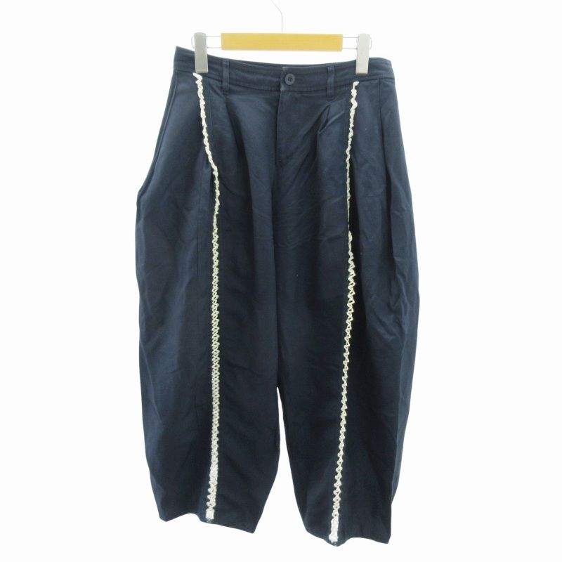 Issey Miyake 黒と青のストライプ ワイドパンツ イッセイミヤケISSEY MIYAKE ダブルプリーツ変形ワイドパンツ 黒