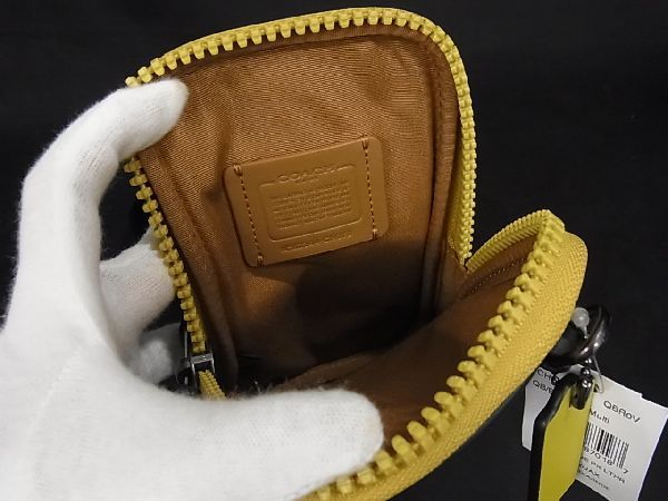 □新品同様□ COACH コーチ CH070 レザー エアポッズケース付き