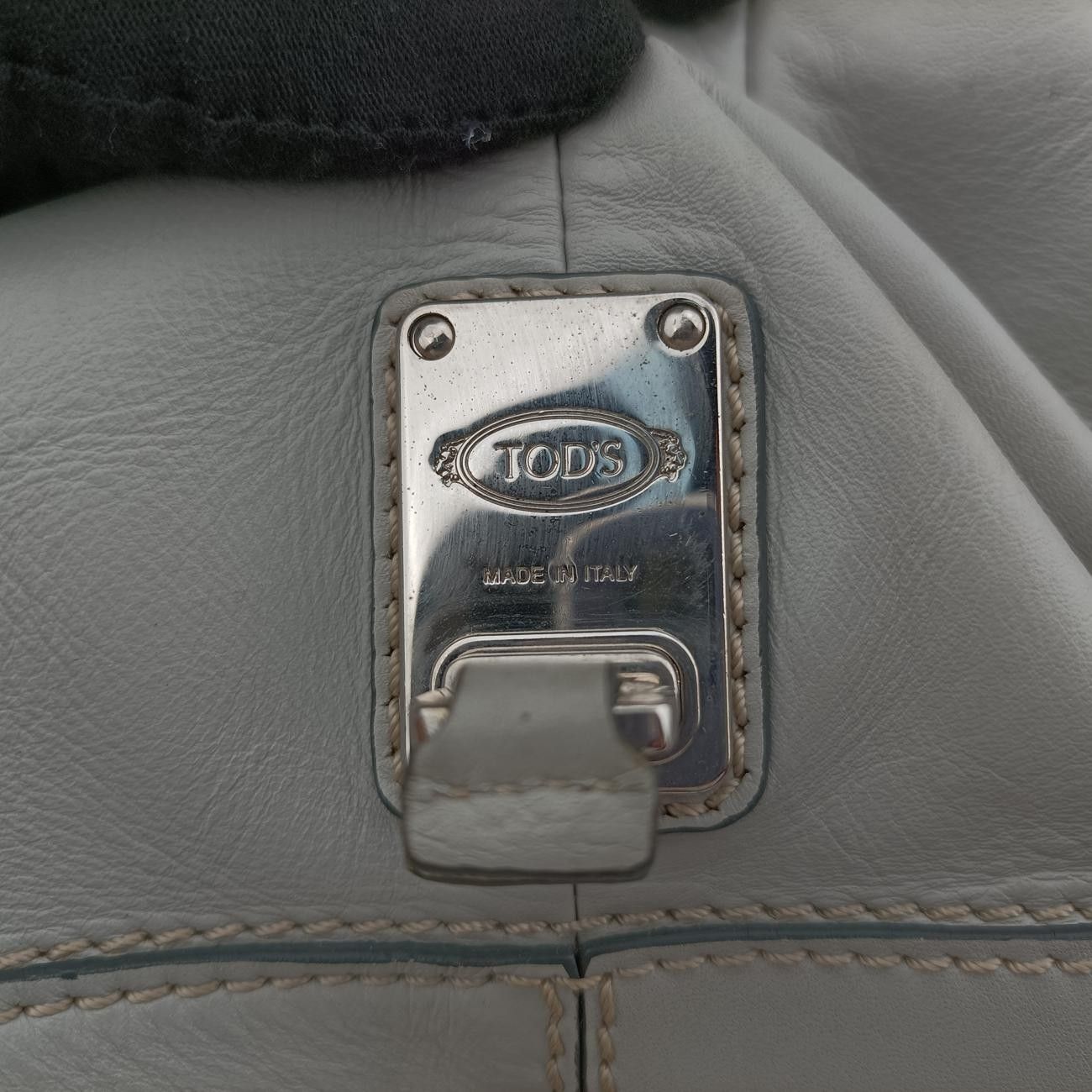 トッズTODSDスタイリングバウレットグレーレザー4B36 DECORATOM_COM_BR