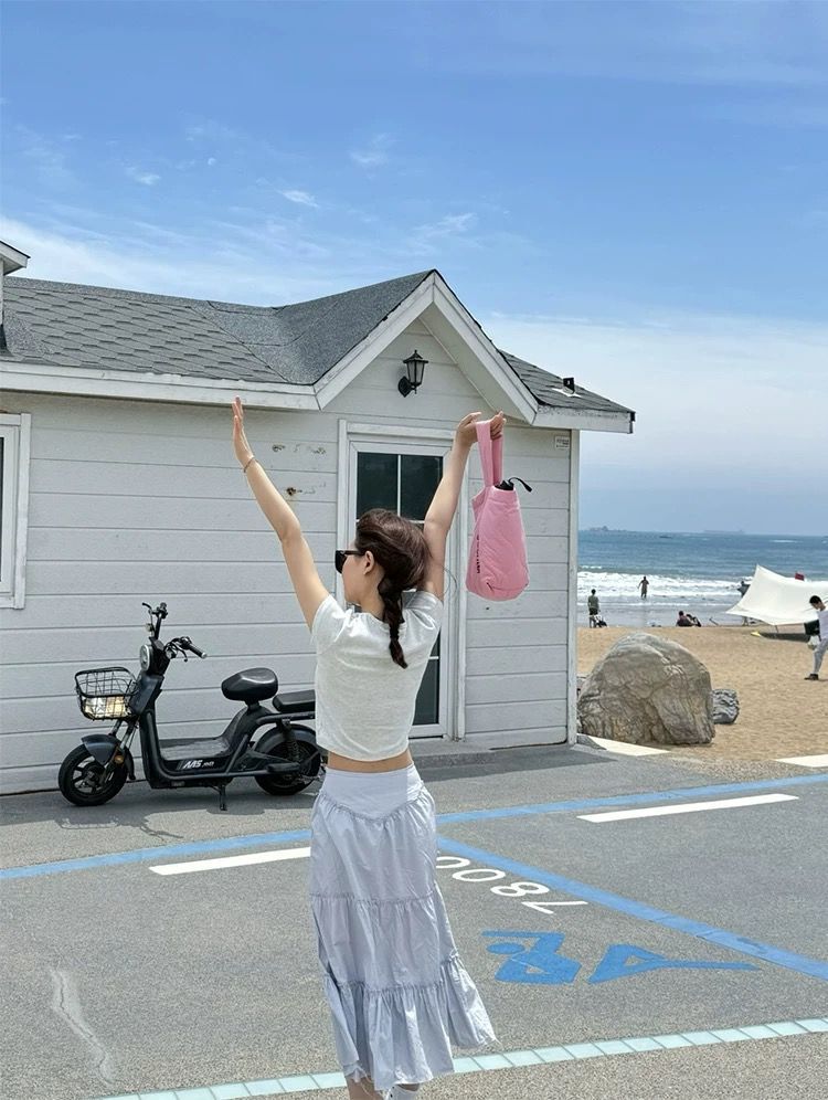 GLOWNY RODEO TIERED RUFFLE SKIRT Jennie着用 ロデオティアード