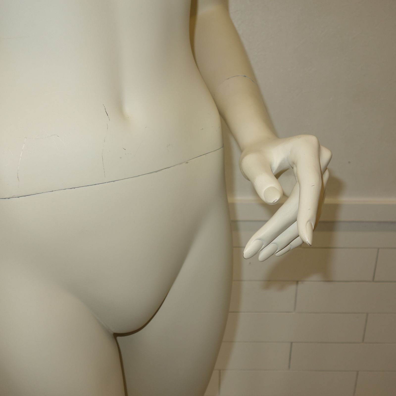 什器 リアルマネキン