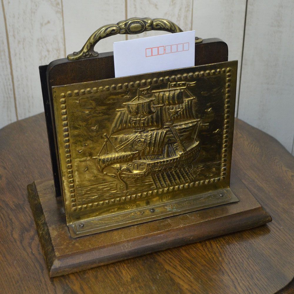 アンティーク 雑貨 スタンド レターラック 帆船デザイン 真鍮＆木製 イギリス直輸入 13J1289 NEXPOTALLINN_EU