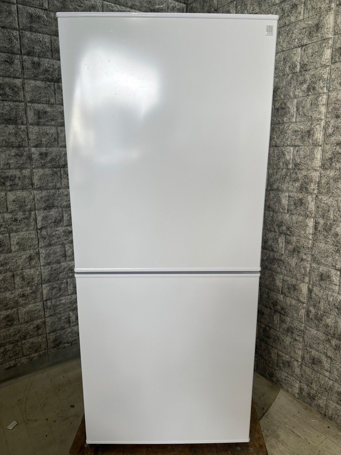 大阪送料無料★3か月保障付き★冷蔵庫★2022年★NTR-106WH★R-345 大阪送料無料☆3か月保障付き☆冷蔵庫☆ニトリ☆2ドア☆2022年☆NTR