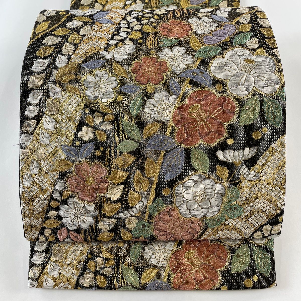 袋帯 美品 秀品 草花 金糸 箔 黒 六通 正絹 【中古】 - メルカリ