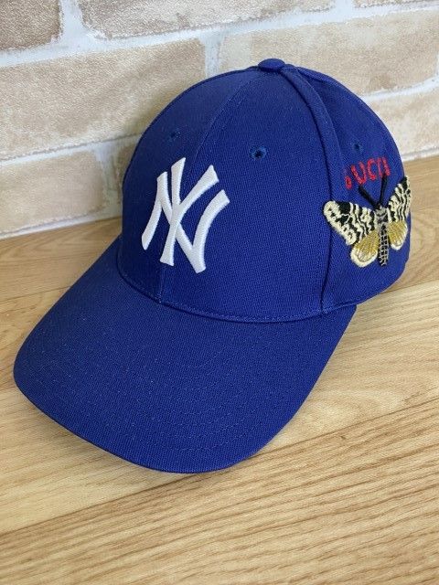 NYヤンキース×GUCCI 蝶刺繍キャップ Gucci NY Yankees Embroidered Butterfly Baseball Cap Blue
