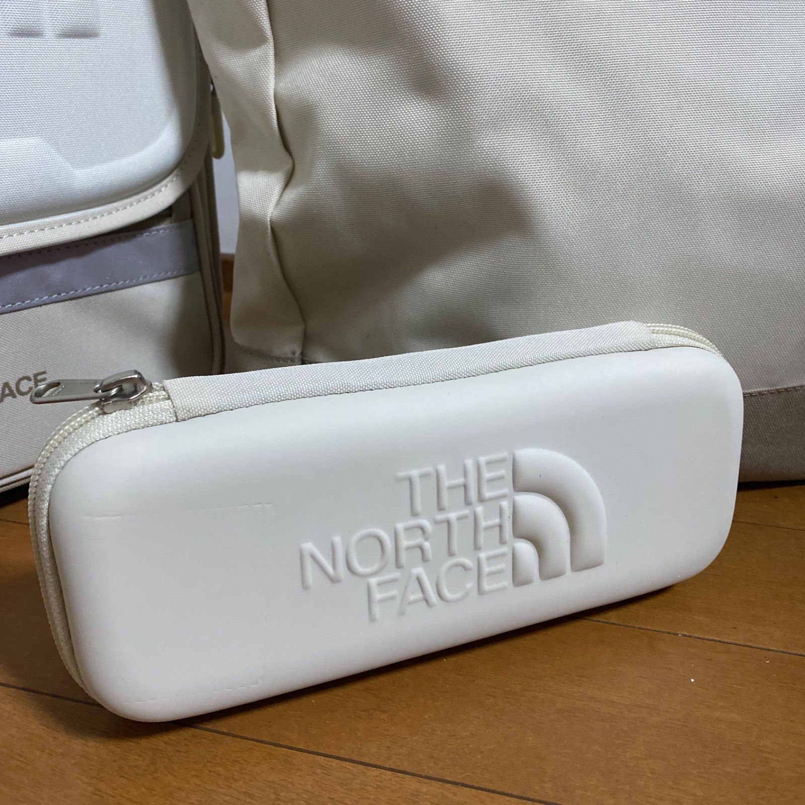 NORTH FACE