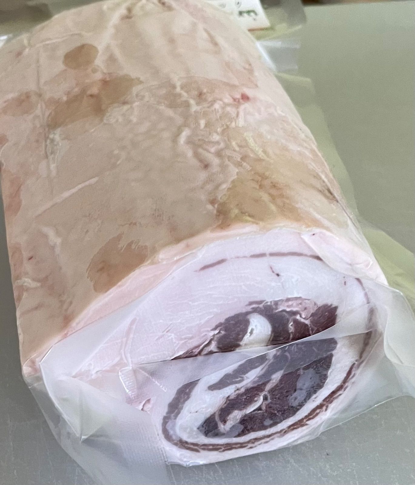 猪肉 イノシシ肉 バラ ブロック 1.5㎏ 佐賀県武雄市産 ジビエ 猪肉 ※要加熱処理(中心部温度75℃) 食品・飲料・酒 肉類(加工食品) 正規品・日本国内発送・安心保証付きの商品写真